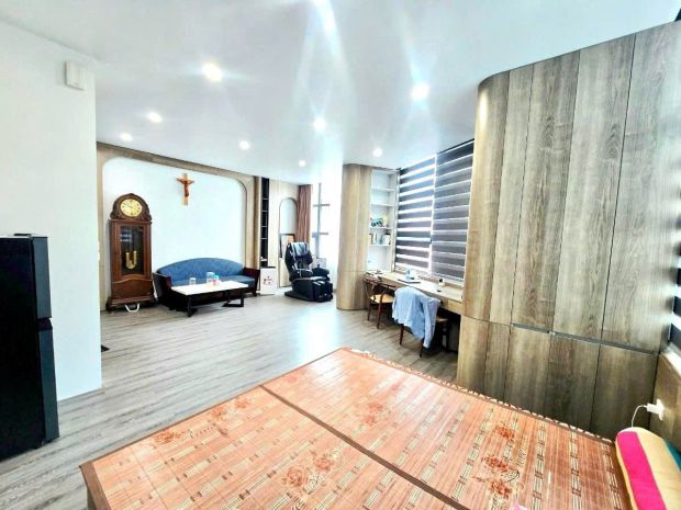 Bán nhà lô góc thang máy phố phàm tuấn tài cầu giấy hà nộ 7656102