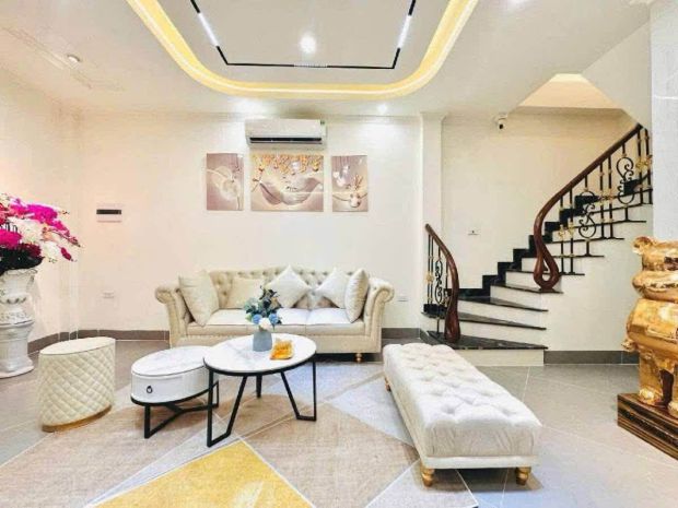 Nhà đẹp 7 tầng thang máy  thái thịnh, đống đa - 40 m2 - mt 7656524