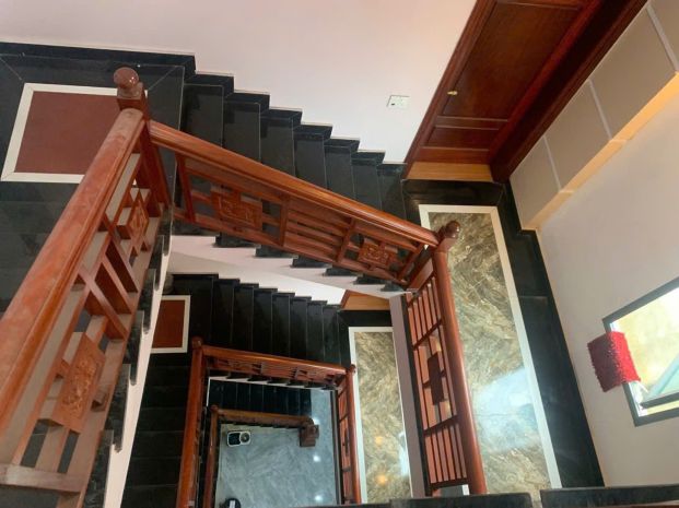 Bán nhà 3 tầng  lô góc đẹp đông tiến, yên phong- 7657609