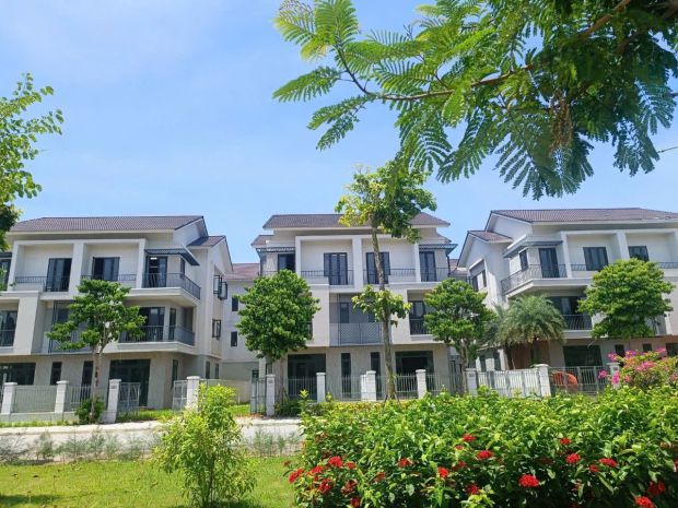 Bán gấp căn biệt thự view sông centa riverside giá 65triệum 7657757