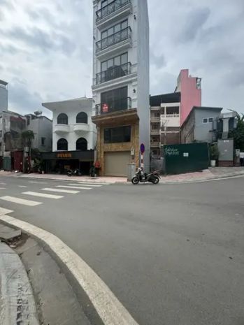 Bán nhà mặt phố bưởi, lô góc, mặt tiền 6.3m, 112m, chỉ 55.5 7658023