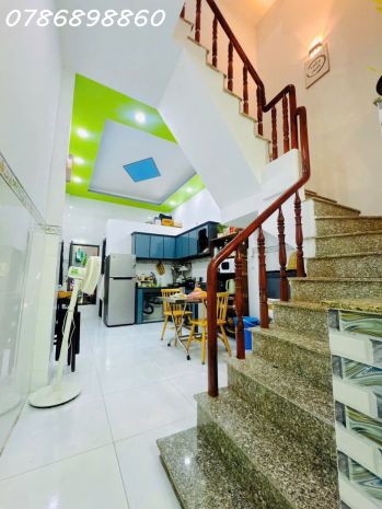Bán nhà mới 3 tầng  hẻm 27 lê thành phương, phường 15, 7658326