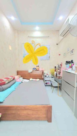 Ngang 5.10m vuông dài 12.5m . cômg nhận đủ 62m2. 7658552