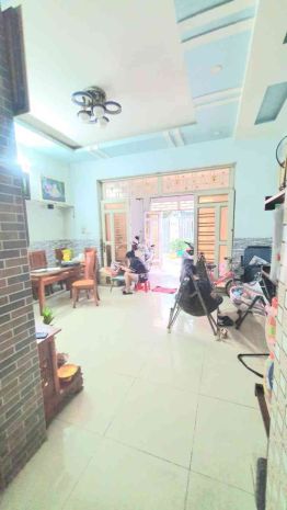 Ngang 5.10m vuông dài 12.5m . cômg nhận đủ 62m2. 7658553