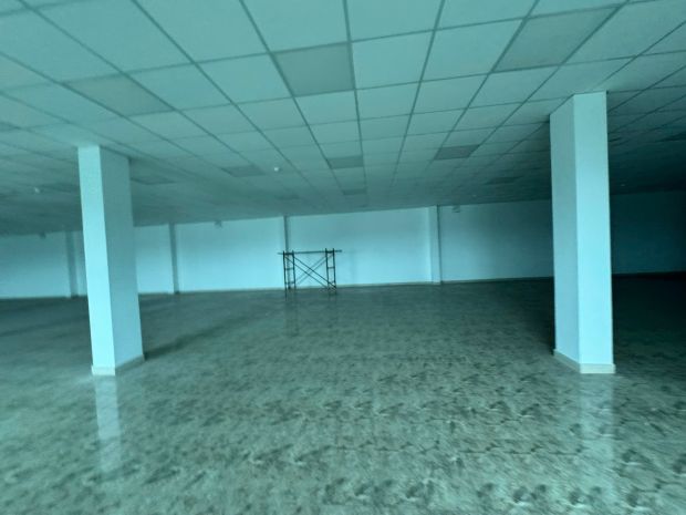Cho thuê toà nhà văn phòng 4 tầng 720 m² 1 sàn  tại kcn 7658716