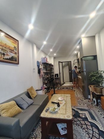 Mặt ngõ 96 thượng thanh 9.9 tỷ 35m 6 tầng thang máy,kinh 7658730