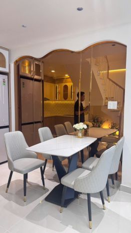 Sát trục lạc long quân âu cơ - hxh thông - ngang 4.3m - mới 7659009