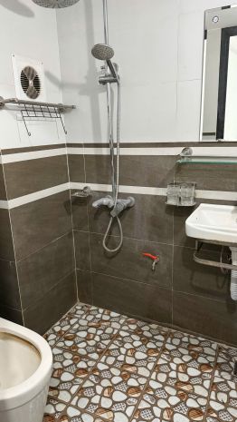 Chính chủ cần cho thuê 2 phòng rộng 38m²  sinh hoạt riêng 7659427