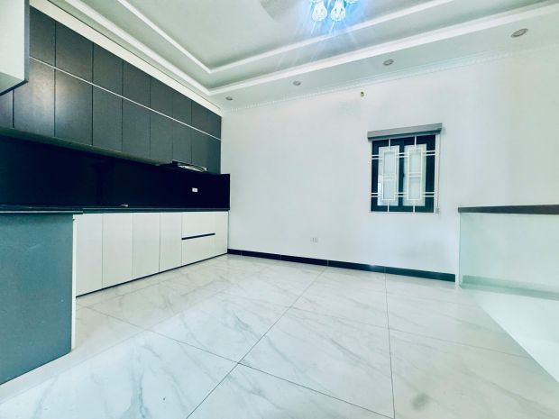 Bán siêu phẩm phúc lợi  long biên 
 nhà đẹp 7660218