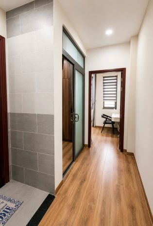Sát vòng xoay lê đại hành - hxh - ngang 4.4m - 5 tầng btct 7661181
