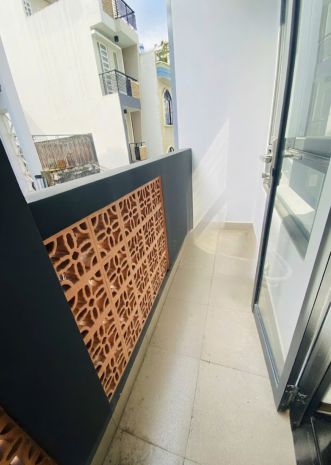 Trung tâm quận 10 - hẻm thông bà hạt - ngang 4m nở hậu - 5 7662848
