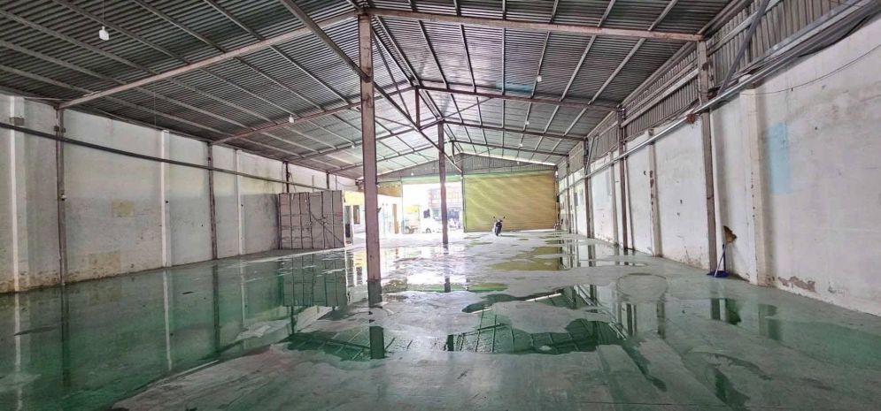 Cho thuê xưởng mặt tiền lê văn khương 1200m2  quận 12 7663535