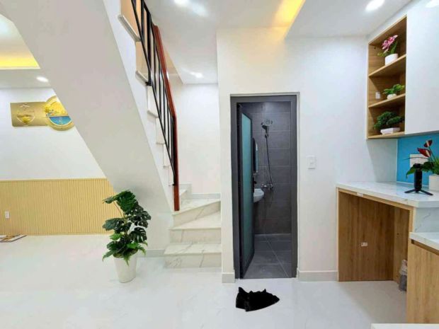 Nhà đẹp 3 tầng btct âu dương lân p3q8 - 3x6  3pn  chỉ 2,x 7663857