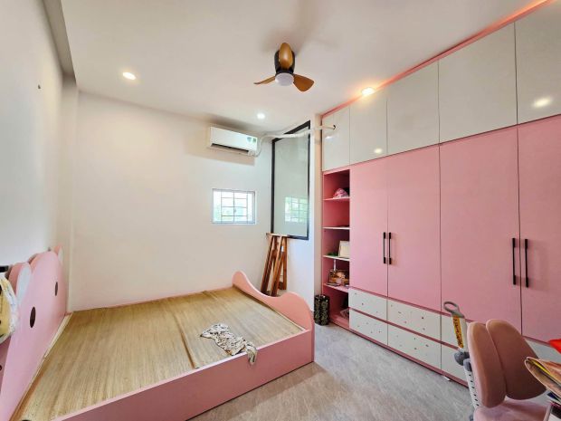 Bán nhà 3 tầng 3 mê kiệt ô tô đường hoà an 7 7664412
