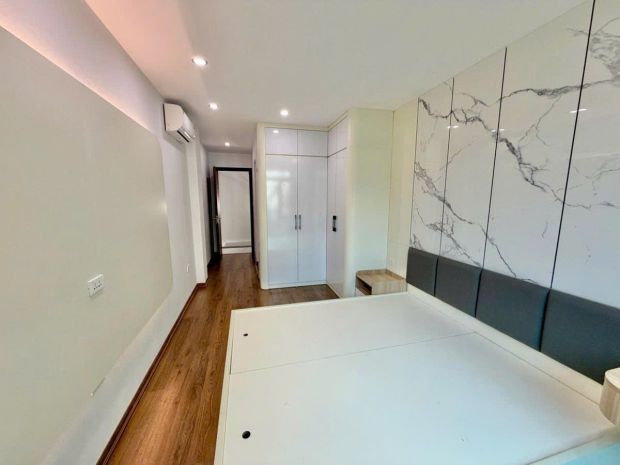 Bán nhà ngô gia tự 30m 6 tầng 10m ra ô tô tránh nhỉnh 9 tỷ 7665609