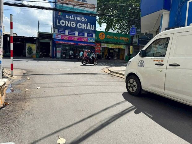 Giảm sốc 600 triệu! nhà mặt tiền quận 12 chỉ còn 5,8 tỷ 7665647