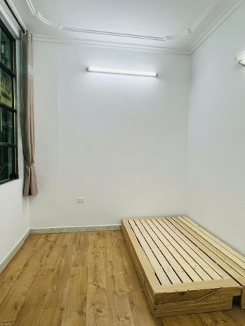 Bán nhà - tầng 2 tập thể yên ngưu - thanh trì - lô góc - ô 7666088