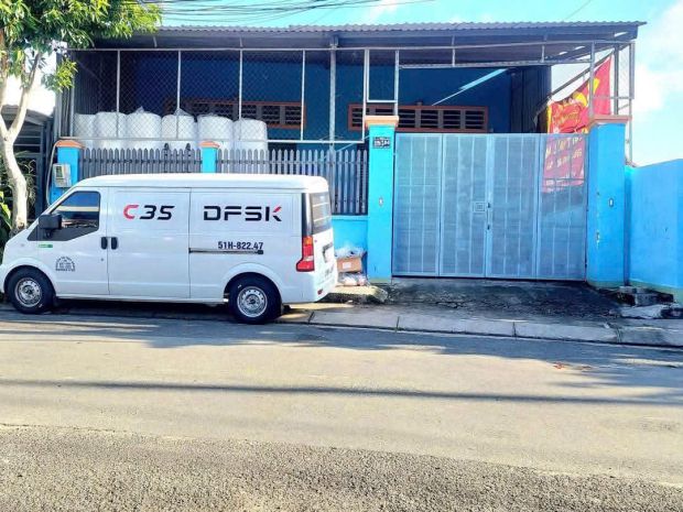 Bán kho xưởng 10x30 mặt tiền thới tam thôn 15  đông 7666381