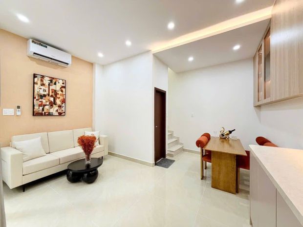 Siêu phẩm phạm văn chiêu gò vấp  hẻm xe hơi 6m thông bàn 7666792
