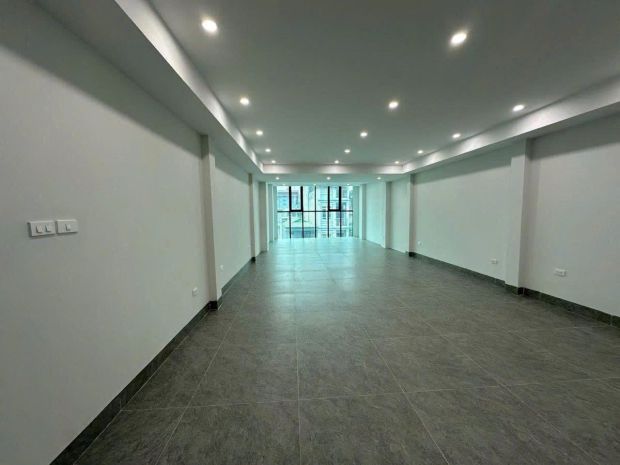 Bán nhà mặt phố nguyễn văn cừ, long biên 192m2 mt7.6m 59.9 7667616