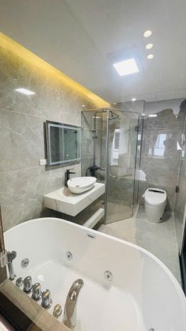 Bán nhà tư đình 45m 7 tầng phân lô gara ô tô lô góc 3 7668768