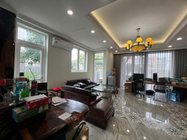 Biệt thự 3 mặt tiền view hồ 3 tầng - 120m2 - shr 7669011