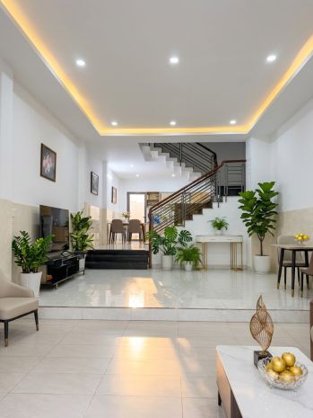 Bán nhà quang trung thống nhất, nở hậu 91m2, đúc 4 tầng, 4 7669034