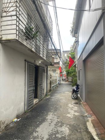 Cho thuê nhà nguyên căn 2 mặt thoáng tại phú thượng, tây 7670716