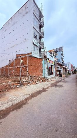 Bán 3 lô  đất mặt tiền quang trung  vị trí vàng kinh doanh 7671669