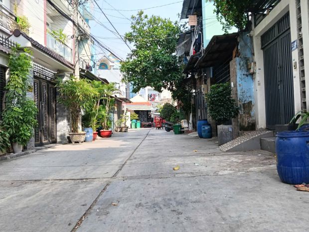 Hẻm 7m thông ô tô ngủ nhà  đ số 9 bhh gần aeon tân phú gần 7672631