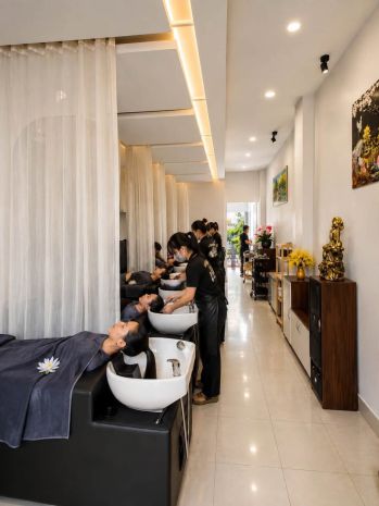 Mặt tiền kinh doanh kế chợ tân hương   80m²  dòng tiền 30 7673718