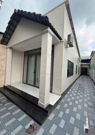 Chủ ngộp giảm sâu căn 174m² ngay trục đường lớn đông hòa, 7676058