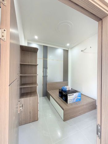 Bán nhà 2 tầng p.biên hòa,shr đường ô tô 7 chỗ,gần tttm 7676191