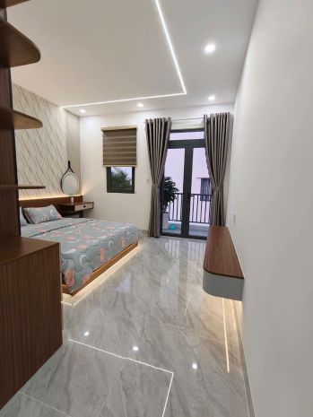 Hot! ra mắt căn nhà phố siêu đẹp có thang máy trung tâm 7676365