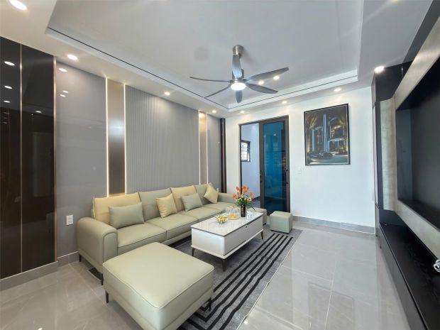 Nhà 3 tầng độc lập  căn góc đẹp  gara ô tô  ngay trung 7677407