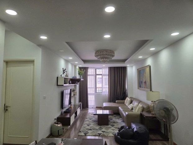 Chính chủ cần bán căn hộ tại **ct2a vov mễ trì.
 thông 7677527