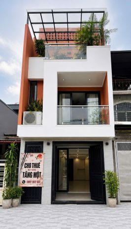 Chính chủ cho thuê mặt bằng kinh doanh tầng 1  nhà mặt phố 7678776