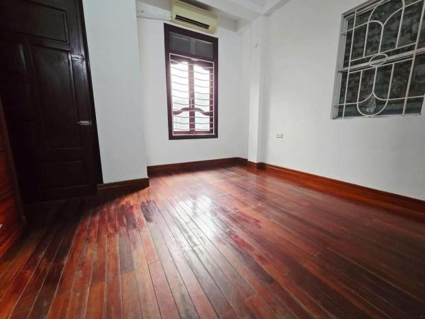 Bán đất lô góc cầu giấy  2 mặt thoáng  89 m2  mt 9.5 m 7679003