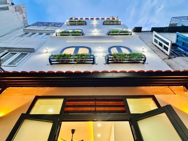 Nhà đẹp bình thạnh - 4 tầng  sau lưng dãy mặt tiền trần 7679609