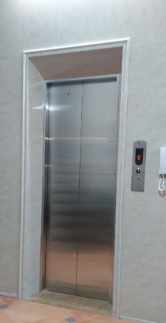 Cho thuê nhà, thang máy, 131m2_ 6t kim mã, giảng võ, liễu 7679841