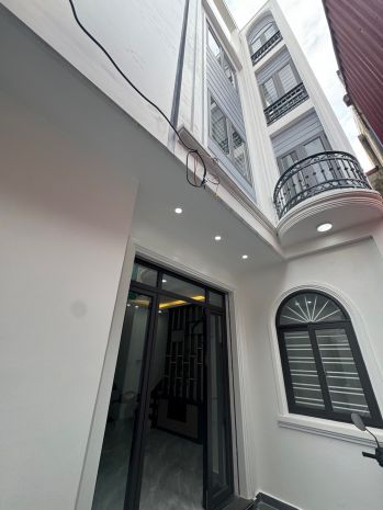 Bán nhà 4 tầng đẹp - miếu hai xã - sân cổng riêng 7679952