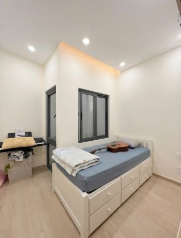 Trung tâm vip bàn cờ quận 3 - 5 tầng kts thiết kế - sát 7680070