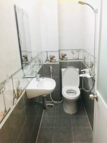 Bán nhà mặt tiền đường quảng hàm,  dt 97m2, sau qh còn 7680815