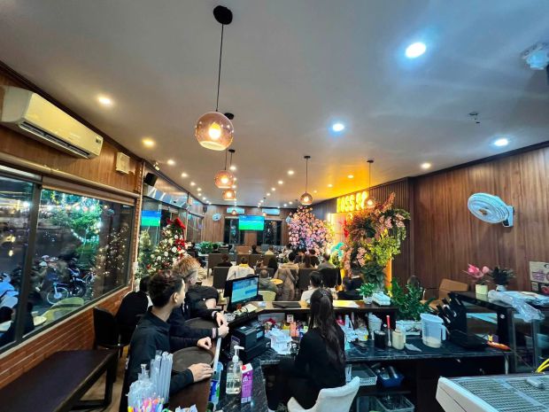 Sang nhượng quán cafe mặt tiền đẹp tại trung tâm bắc giang 7681090