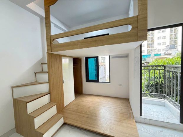 Nguyễn trãi  ccmn 16 phòng  7 tầng thang máy  dòng tiền 7681733