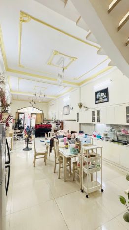 Bán nhà 1 hẻm 6m thông khuông việt tân phú, ngang 5x22m 3 7681786