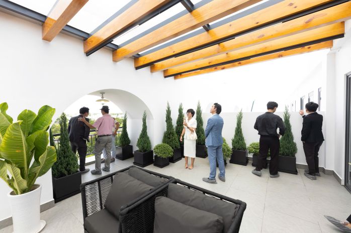 Bán nhà mặt phố 3.8 tỷ- 1 trệt 3 lầu- 6mx15m- vành đai 3 7682449