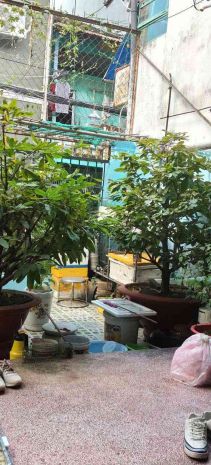 Giảm 2 tỷ, bán nhà âu dương lân ngang 9m, nở hậu 12m, khai 7682544