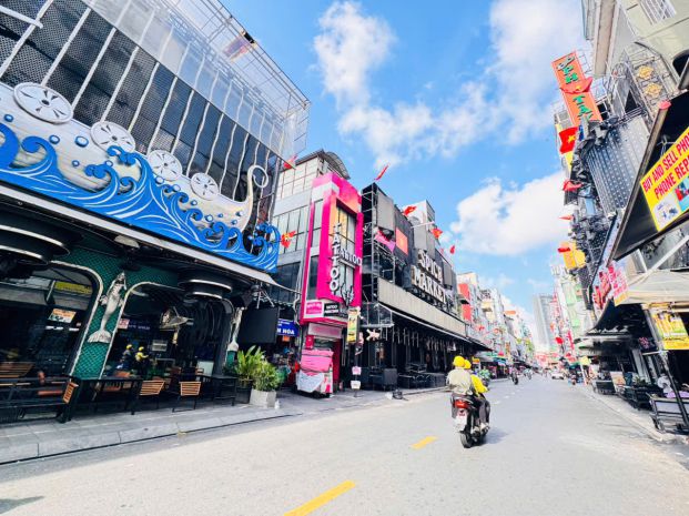 Quận 1: bán siêu phẩm 7 tầng mặt tiền bùi viện, p.phạm ngũ 7683619