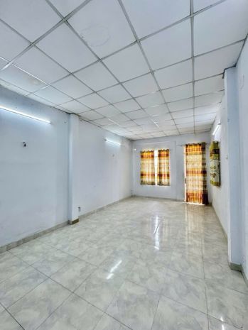 Nhà bình tân giảm sốc 220 triệu - chốt ngay  5tỷ1 7683767